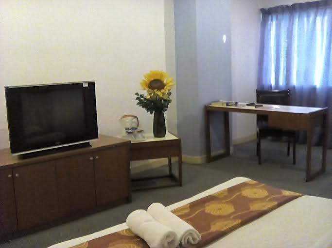 Folkmeldrum Hotel Johor Bahru Exterior photo